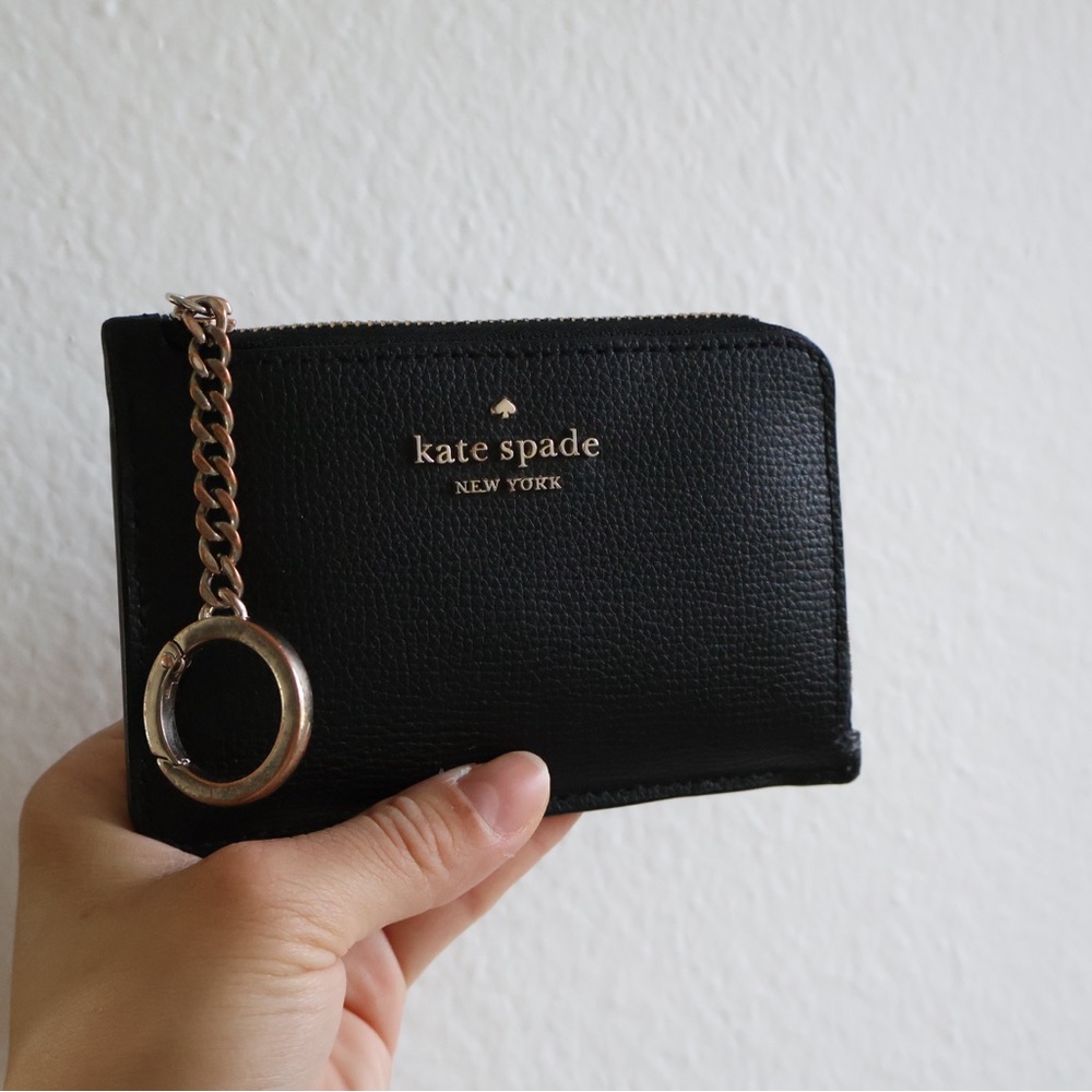 *SOLD* Kate Spade Darcy Medium L-Zip Card Holder